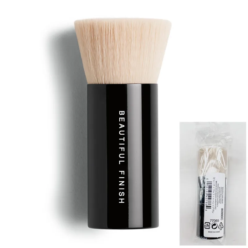 

Beautiful Finish Foundation Brush - Synthetic Concave Loose Powder Foundation Makeup Brush