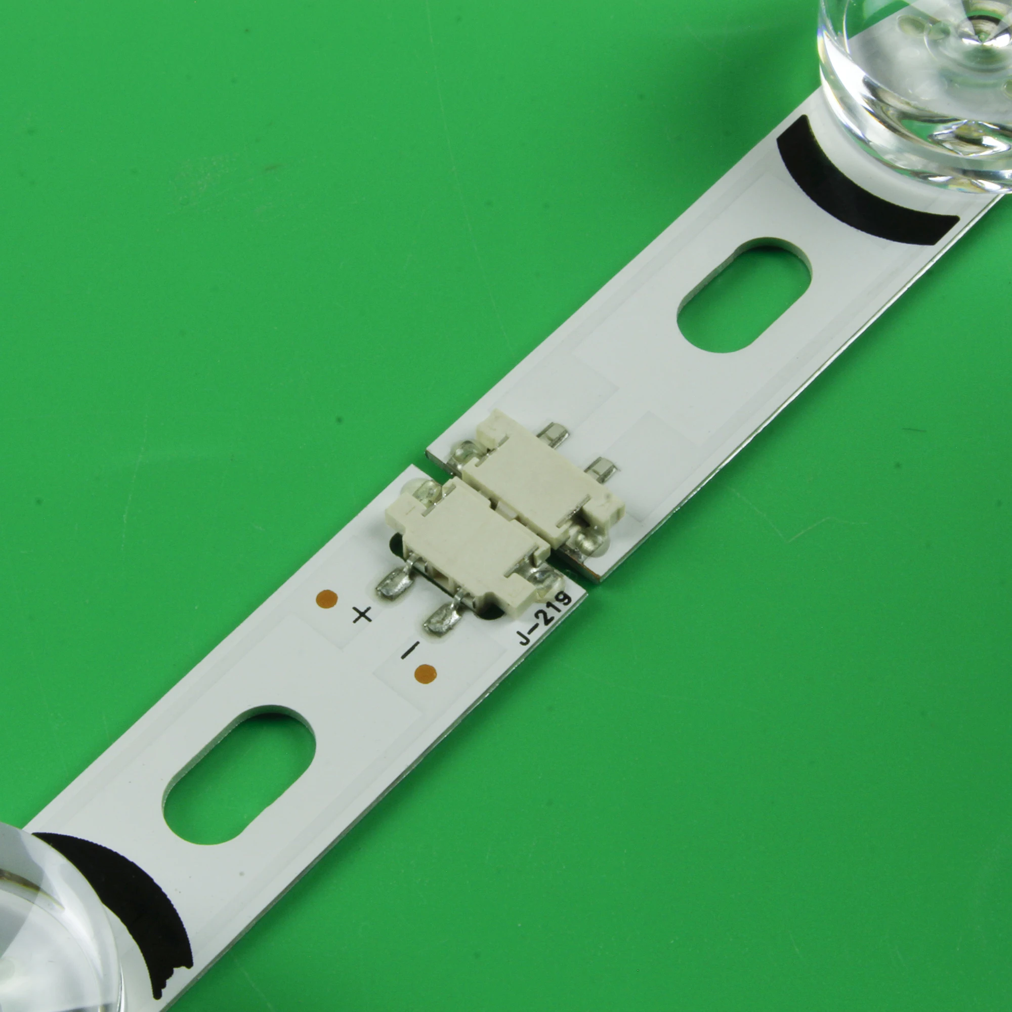 New Kit 8 PCS LED Backlight strip For LG 40LF630V 40LF570V 40LH5300 INNOTEK 40 DRT4.0 DRT 4.0 3.0 inch A B SVL400 6916L-0885A | Компьютеры