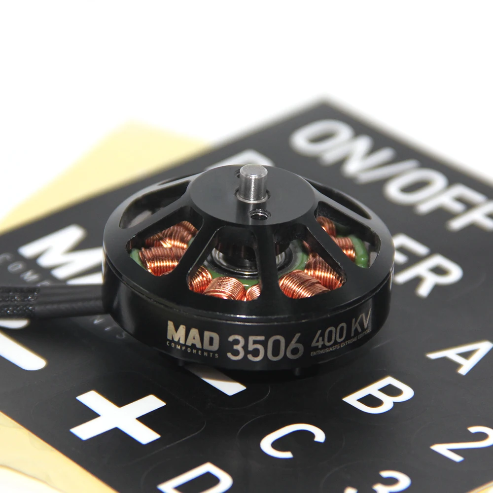 Бесщеточный двигатель MAD 3506 400KV 460KV EEE для радиоуправляемого квадрокоптера
