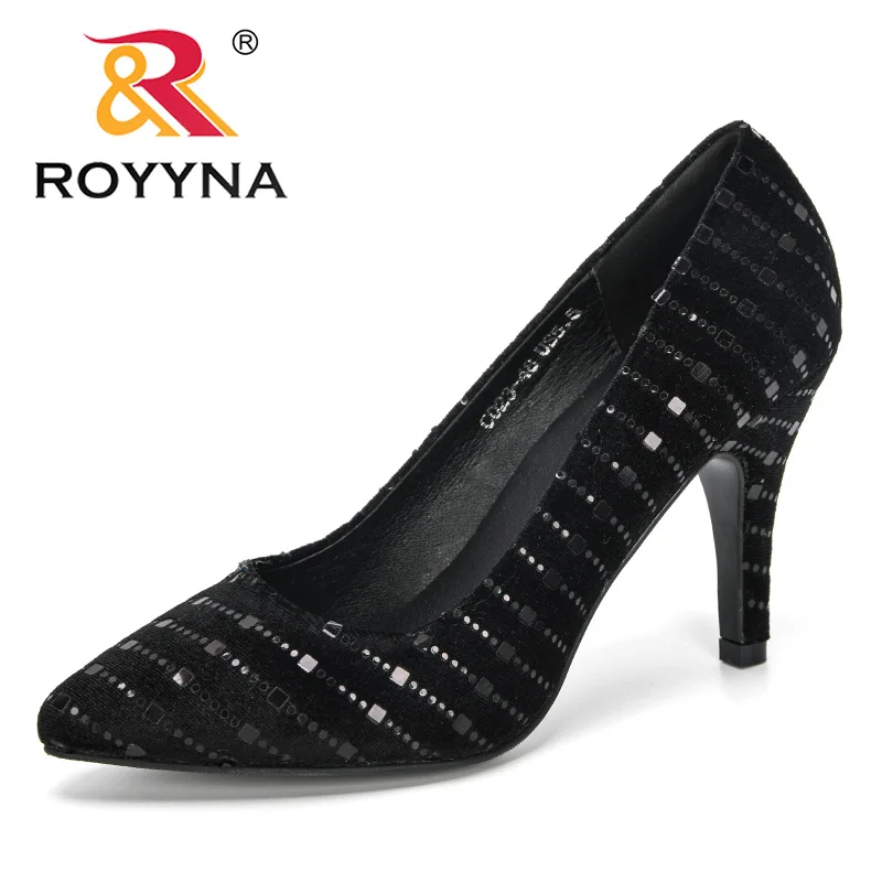 ROYYNA/Новинка года; дизайнерские женские туфли из флока на высоком металлическом каблуке; сезон осень; тонкие туфли с острым носком; женские удобные свадебные босоножки