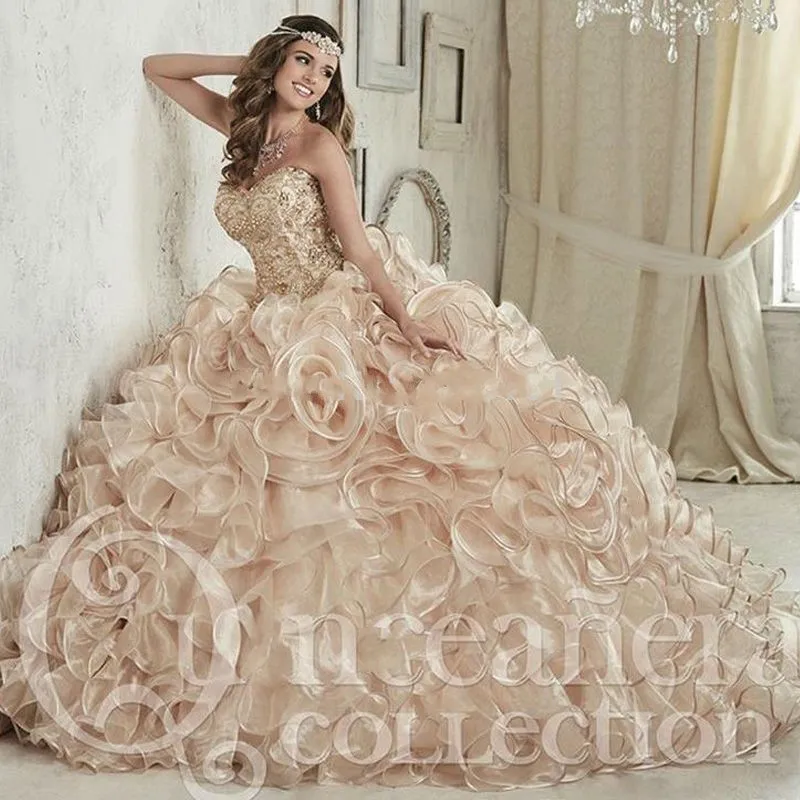 

Luxurious Champagne Crystals Ball Gown Quinceanera Dresses Floor Length Vestidos De 15 Anos Sweet 16 Dress