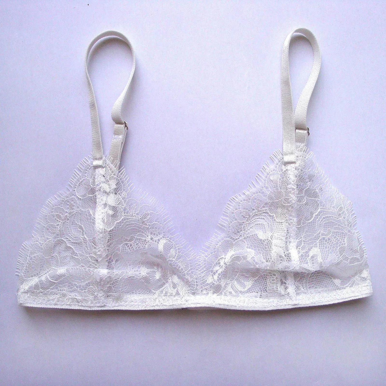 

Women Sleep Wear Sexy Lingerie Satin Lace V-Neck Camisole Shorts Set Sleepwear Pijamas Women Sexy Sleeping Clothes Ropa Interior