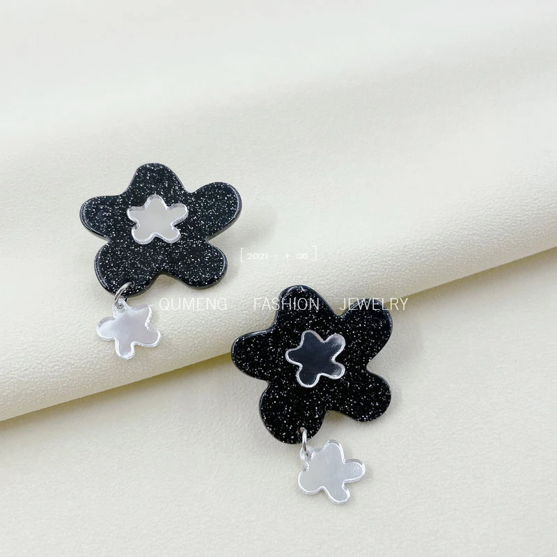 

QUMENG Cute Flower Earrings for Women Korean Jewelry Kids Girls Gifts Fashion Stud Earring Mirror earrings Black Advanced