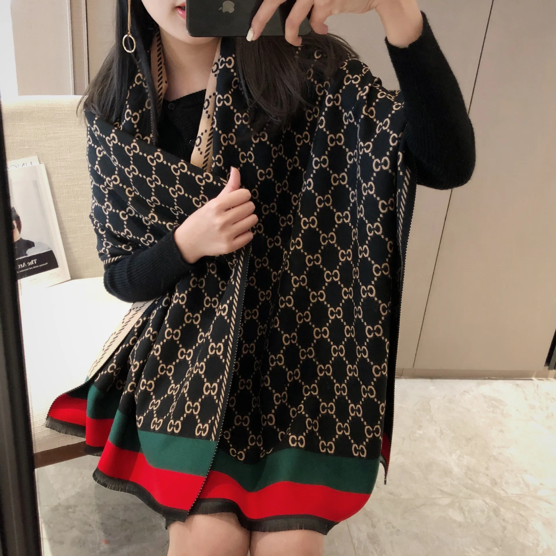 

Новый сетчатый красный шарф vibrato одинаковая кашемировая шаль модный темпераментный весенний, осенний и зимний двухсторонний теплый шарф SP70