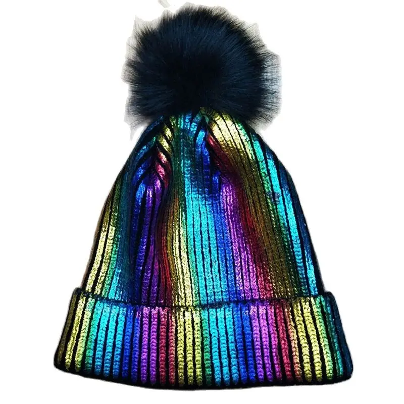 Зимняя женская вязаная шапка с бронзовыми полосками шапочки низким ключом