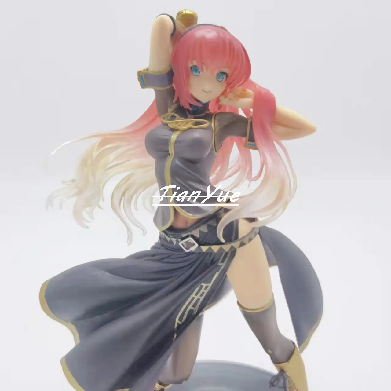 

Аниме Красивая статуя девушки ПВХ Фигурки игрушки 23 см