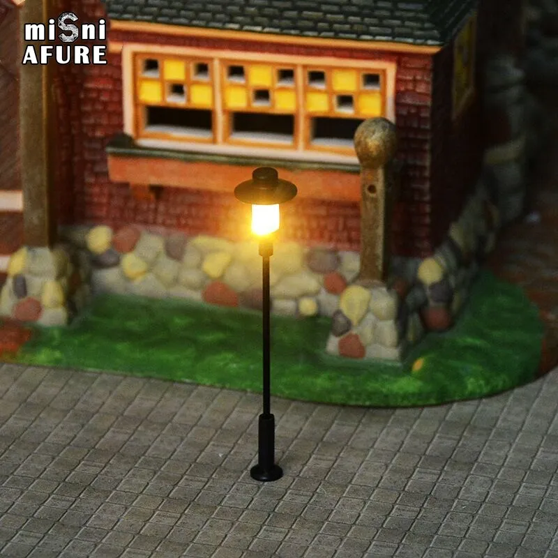 

HO Scale Model Trains Railway Park Garden Street Light 12V Lamppost For Railway Scenery Train Layout