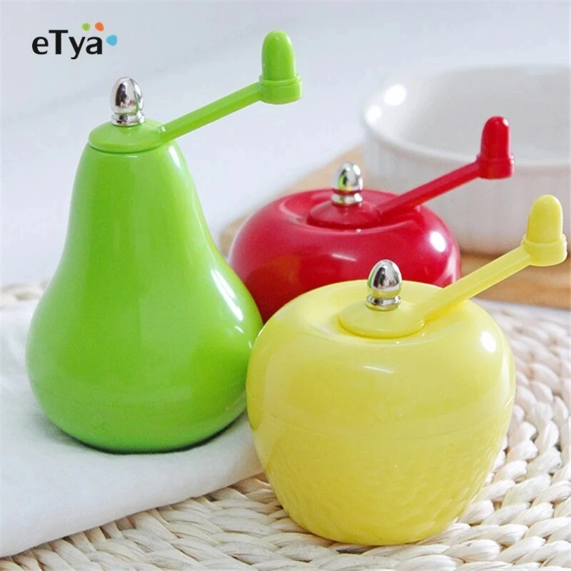 

1pc Fruit Shaped Plastic Manual Salt & Pepper Mills Pepper Grinder Seasoning Grinding for Cooking Home Kitchen Tools