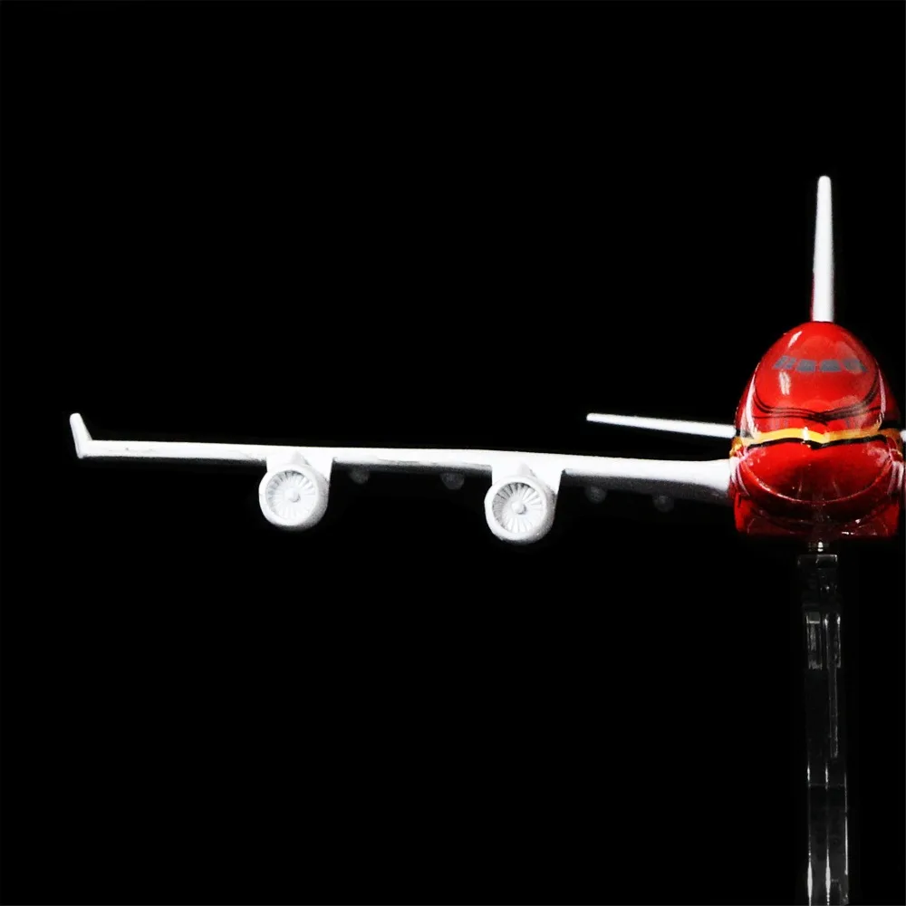 1:400 16 см Малайзия гибискус Боинг 747 металлическая модель самолета украшение для