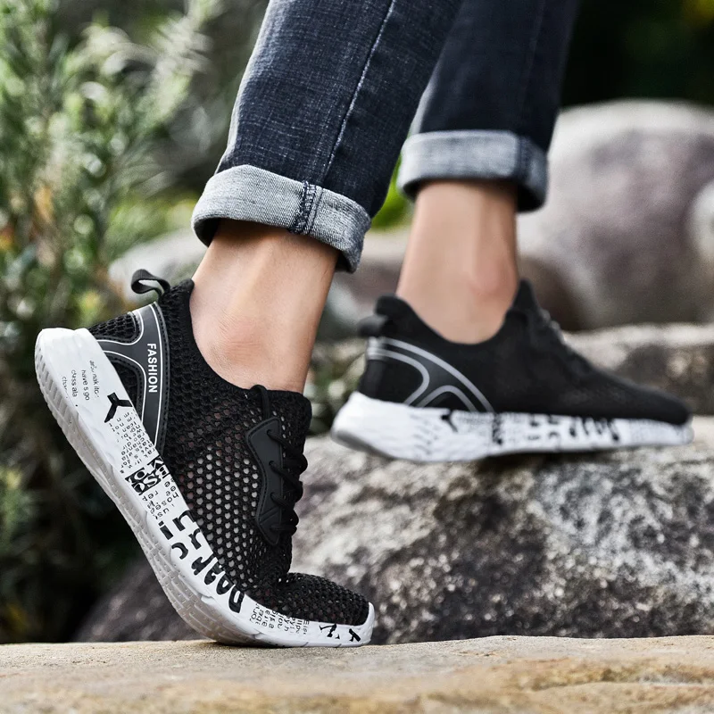 

Water Shoes Men Sneakers Plus Size 39-48 Outdoor Beach Sandals Upstream Aqua Shoes Quick-Dry River Sea Surf Sneakers 6886