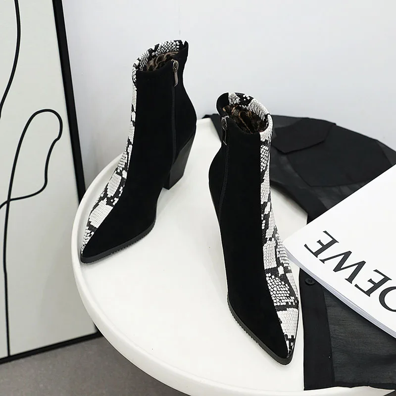 Женские ботильоны из змеиной кожи на высоком каблуке с острым носком|Женские