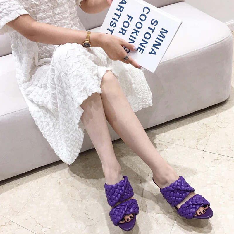 

2020 Luxury Weave Slides Women Flats Mules Fetish Summer Sandals Low High Heels Pointed Slippers Prom Platform Beach Shoes