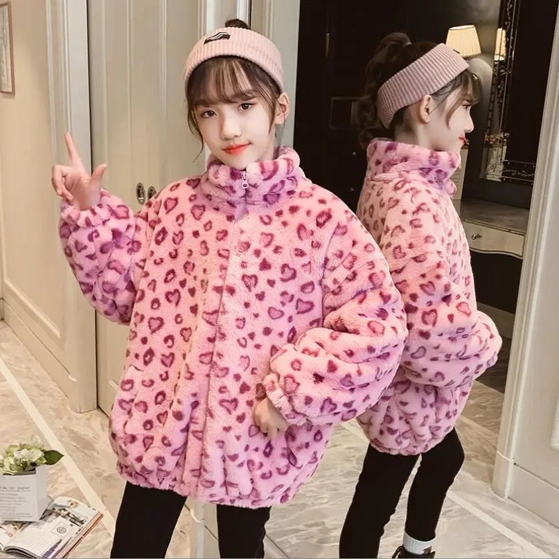 

Детское пальто из овечьей шерсти, модный принт для маленьких девочек на осень и зиму, новые вельветовые топы, наряд, Детская куртка из искусственного меха, модель Wz462