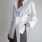 Женская модная однотонная офисная блузка на шнуровке с длинным рукавом и глубоким V-образным вырезом, дамские свободные Осенние Топы