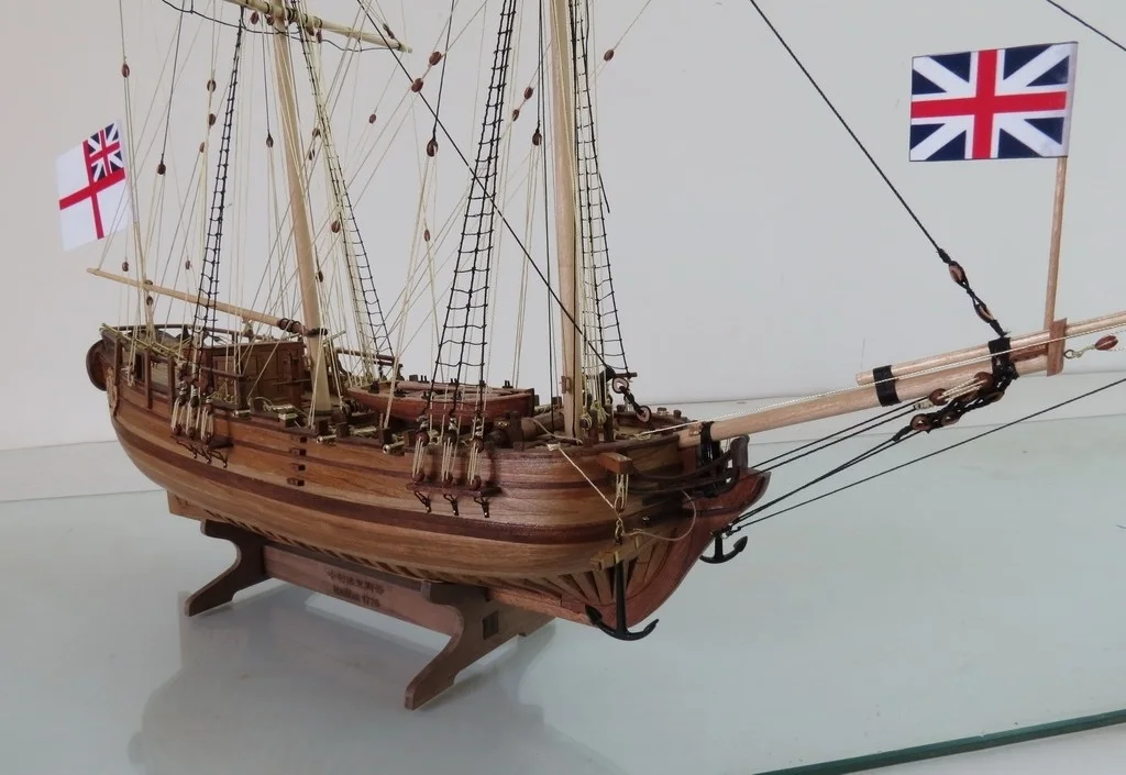 Весы версии Cherry wood 1:50 Royal Navy H.M.S. Оборудование для строительства корабля Галифакс -