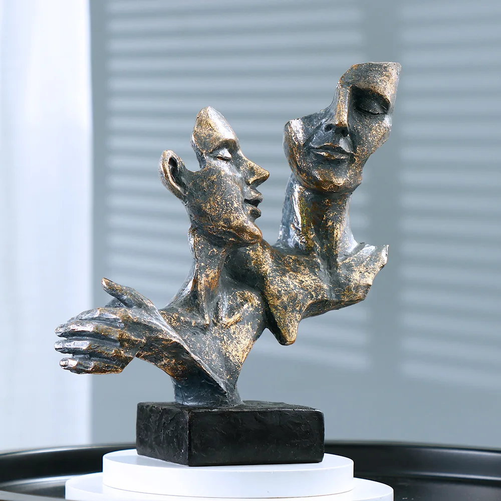 

Creative Abstract Incomplete Couples Embrace the Trend of Nordic Style Resin Crafts Personalized Home Decoration Ornaments