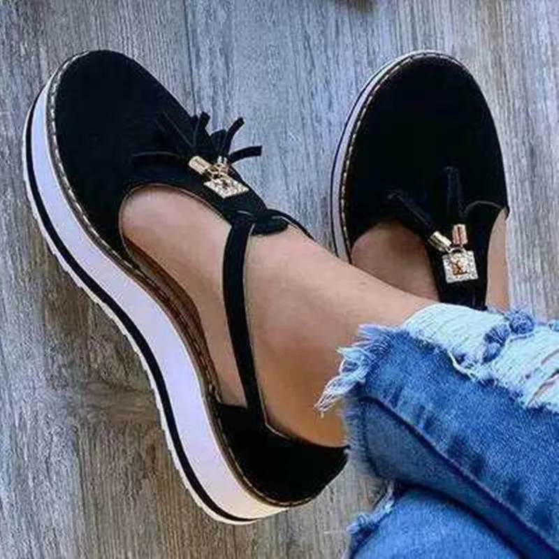 

Women Summer Sandals Fashion Buckle Strap Solid Fringe Cover Heel Flat Platform Heel Casual Ladies Plus Size Sandals