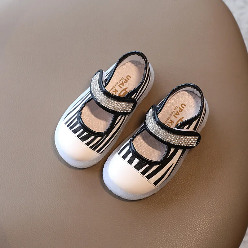 

New Autumn Winter Korean Style Baby Kids Soft Prewalker Cotton-Padded Retro Toddlers Infants Walking Shoes Outside First Walkers