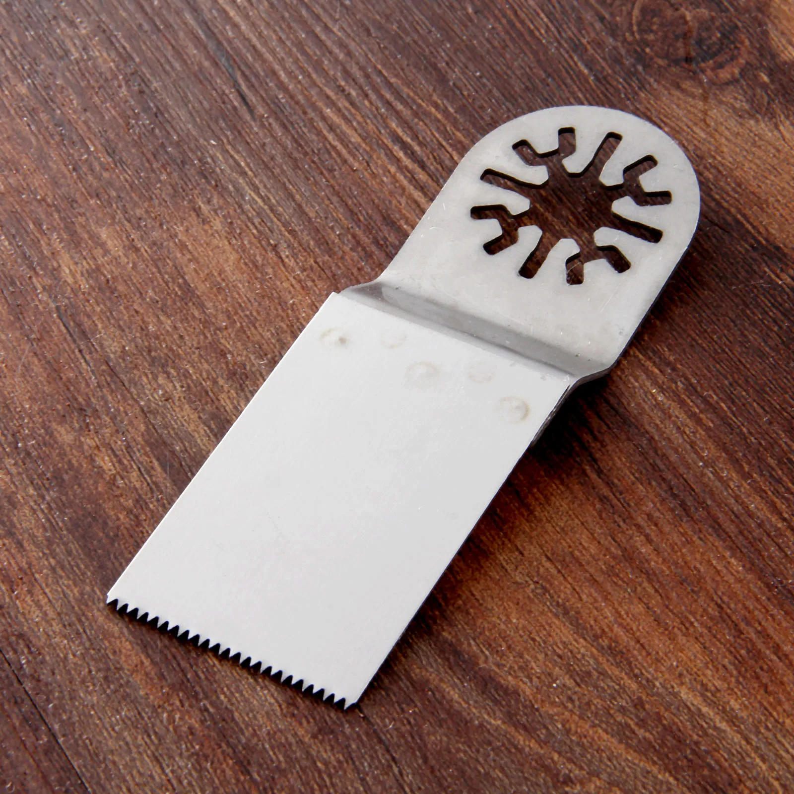 Осциллирующий многофункциональный инструмент для резки дерева и металла 32 мм