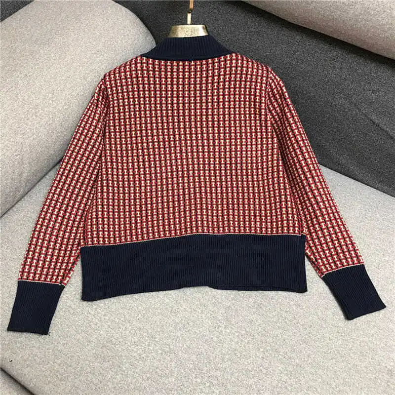 

Knitted cardigan 2021 spring and autumn new women's plaid long sleeve round neck ruby button loose coat