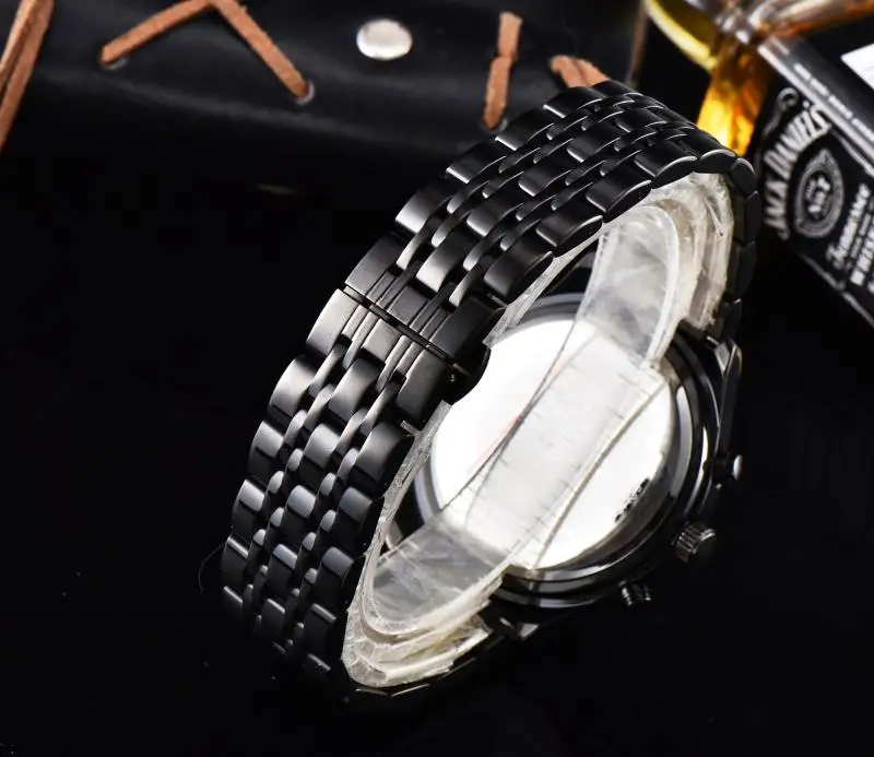 

Men's Multifunction Chronograph Top Brand Waterproof Wristwatch Homme High Quality Quartz Timepieces for Male