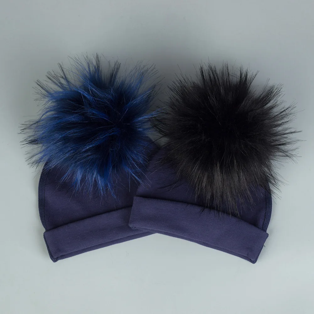 Geebro Шапка-бини с помпоном из искусственного меха енота для новорожденного