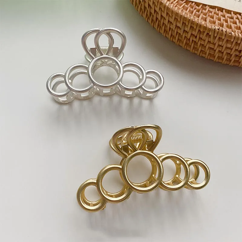 

1Pcs Fashion Simple Wild Geometric Hair Claw For Women Girls Clamps Hair Crab Metal Hair Clip Claw Accessories Headwear