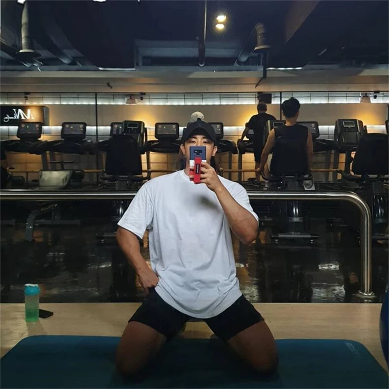 

Oversized Gym Clothing Fitness Mens T Shirt Street Hip Hop Sportswear Loose Half Sleeve T-shirt Muscle Man Bodybuilding Tshirt