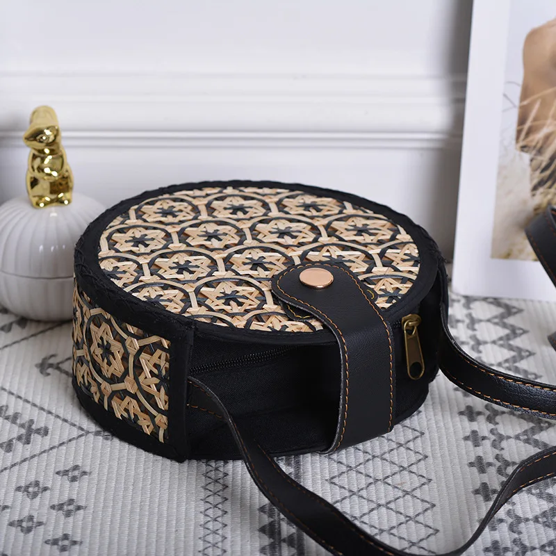 Сумка кросс боди Женская из ротанга в богемном стиле| |