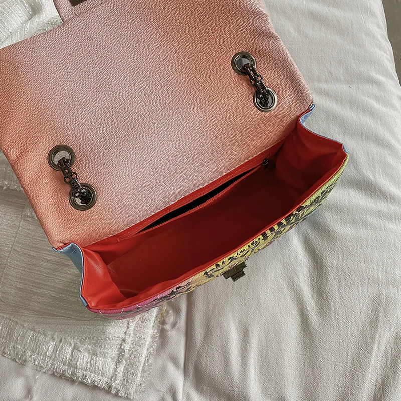 

Brand Ladies Quilted Bag Handbags for Women 2020 Designer Luxury Graffiti PU Leather Crossbody Bags Chains Shoulder Bags Purse