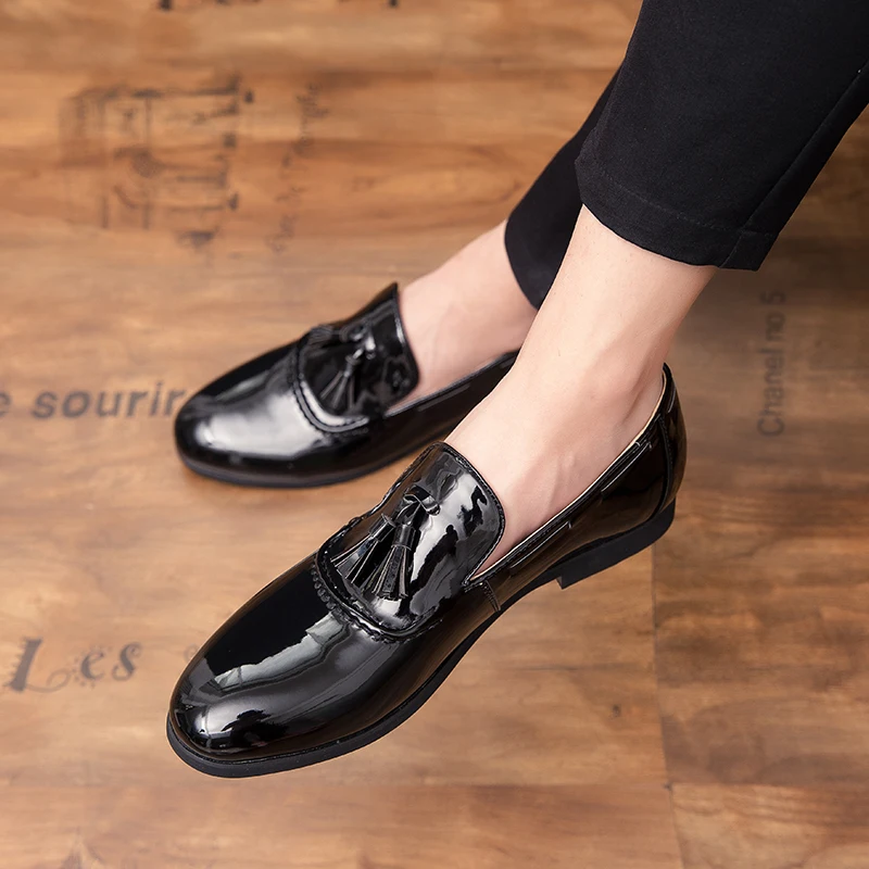 Новинка Мужская повседневная обувь Модные уличные кожаные лоферы Офисная для