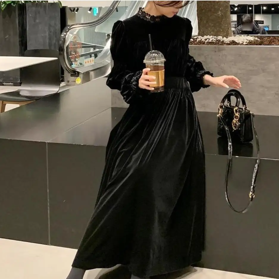 

Vinatge French style lace stand collar velvet dress women heavy work flare sleeve slim high waist party dress