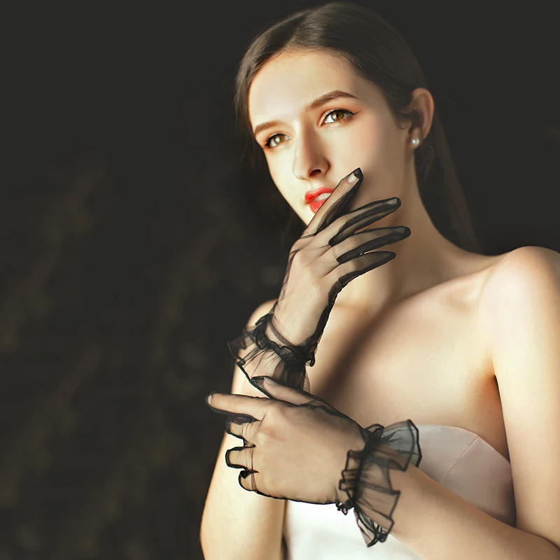 Рисунок 5 - Простые Женские Свадебные короткие