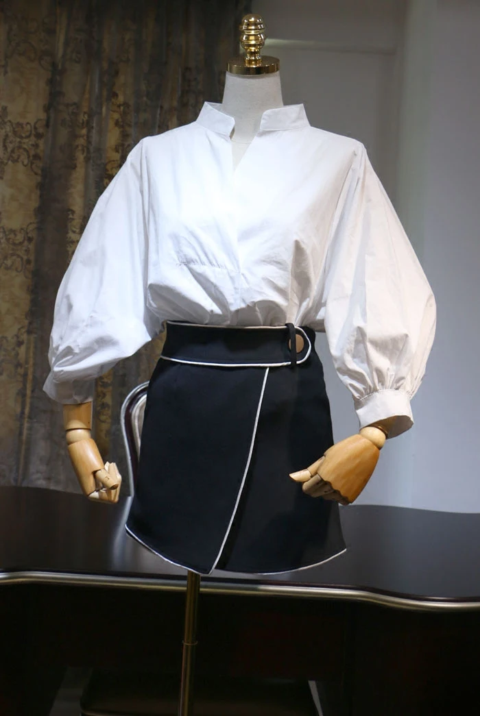 Женская Асимметричная блузка однотонная белая Свободная рубашка с V-образным