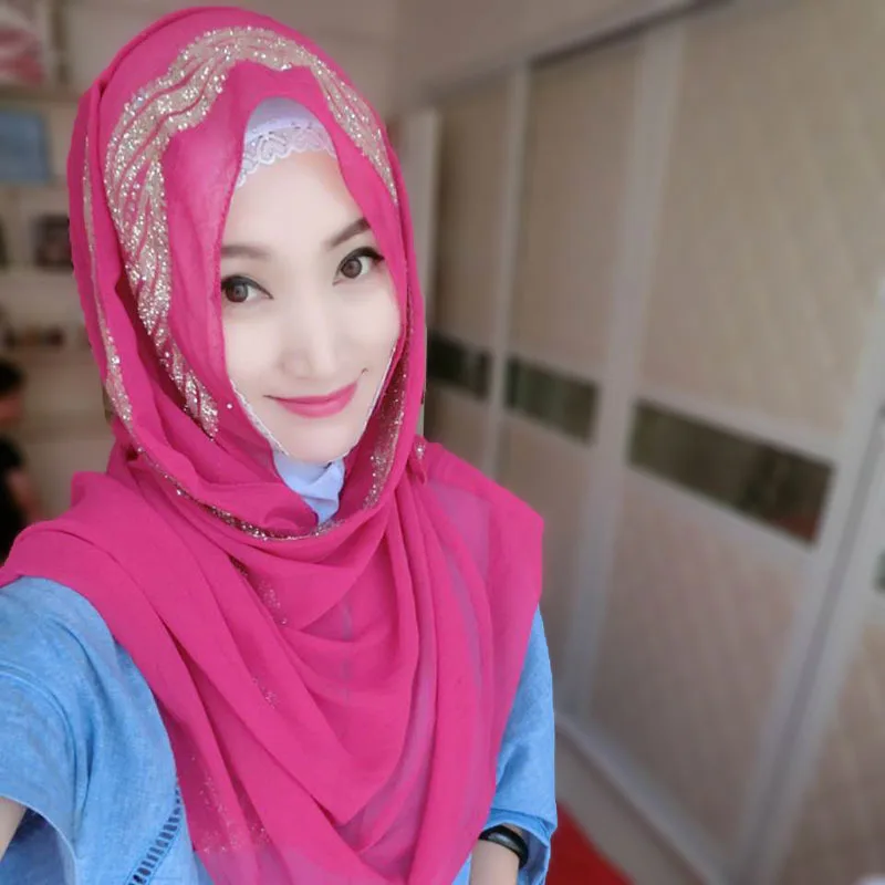 

75*180 см Модный Малайзийский шифон мусульманский головной платок жемчужный шифон и Золотой Стразы длинный шарф Hui женский шарф хиджаб