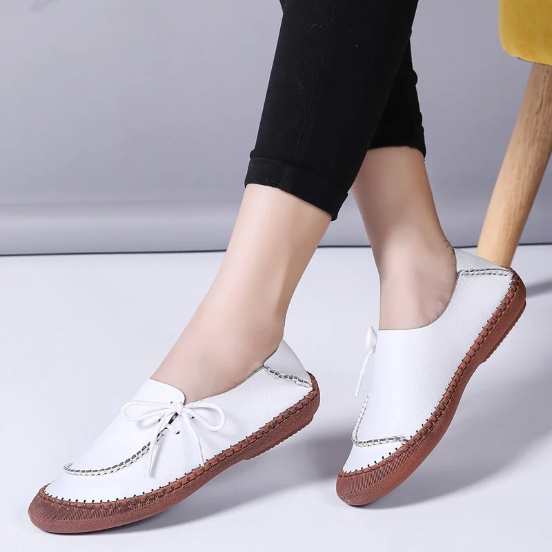  Белые ботинки без шнуровки удобная обувь на плоской подошве женские большие