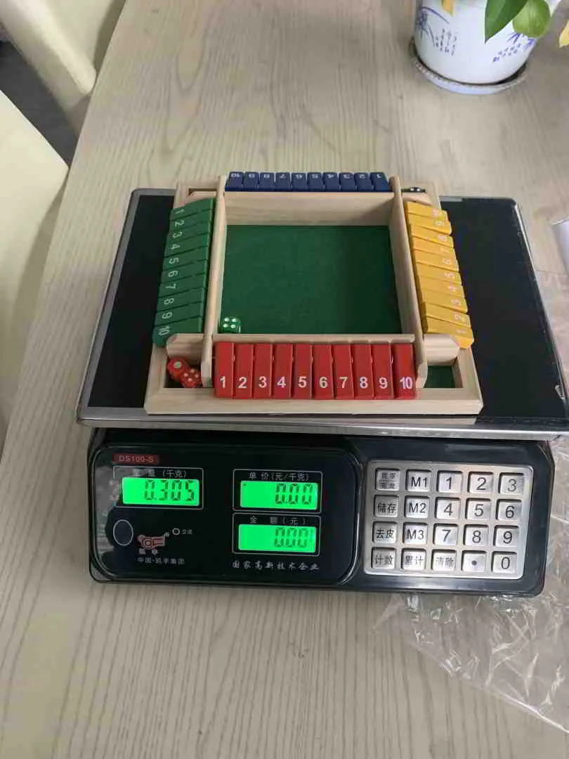 

Toy Traditional Four Sided Wooden 10 Number Pub Bar Board Dice Game For Shut The Box Family Travel Fun Game Set Family Fun Games