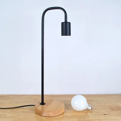 Настольная лампа в скандинавском стиле прикроватный светильник из массива