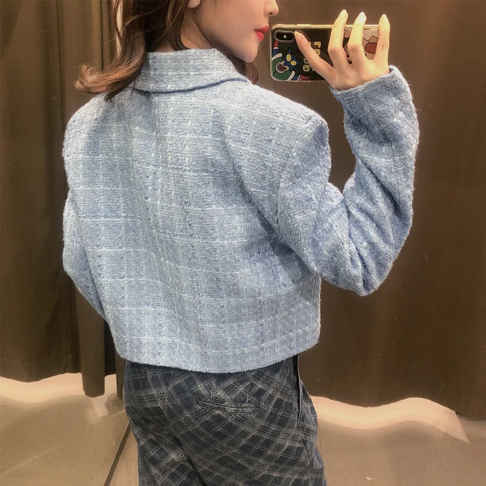 

Textured short Blazer