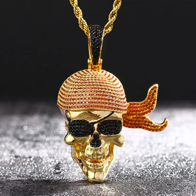 

New high quality Pirate Skull Necklace Pendant with zircon hip hop fashion personalized Necklace Jewelry