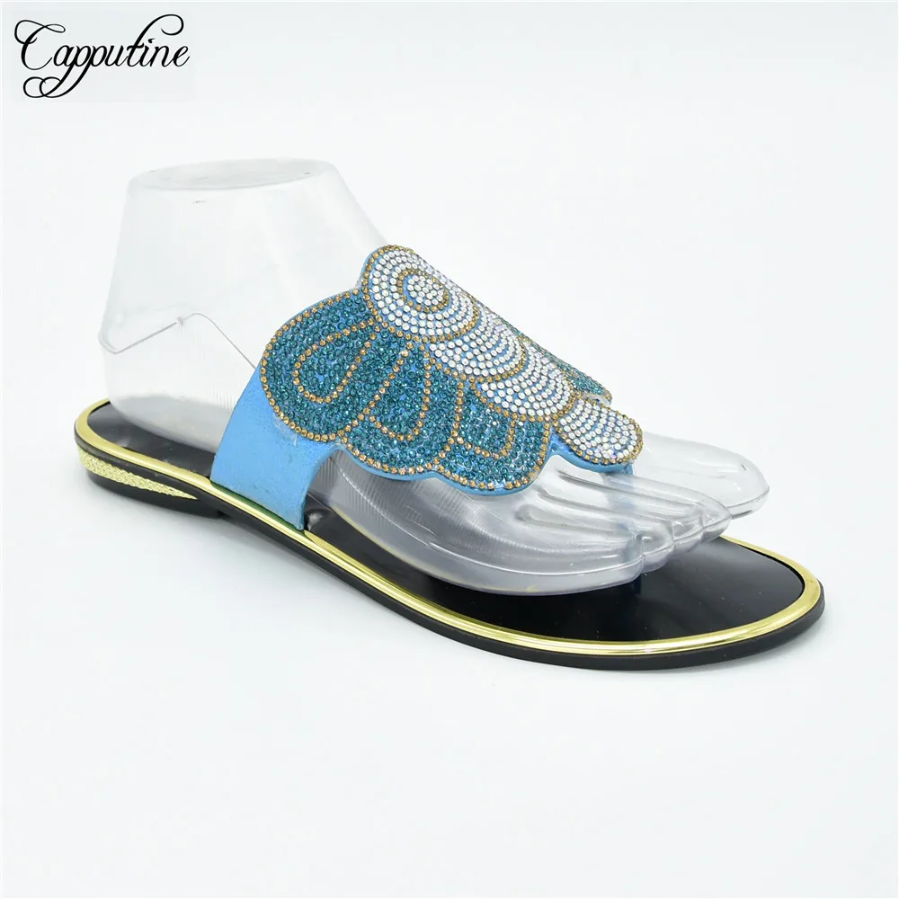 

Небесно-голубые вечерние туфли, африканские туфли на низком каблуке с Стразы 88-23, высота каблука 2 см, 5 цветов