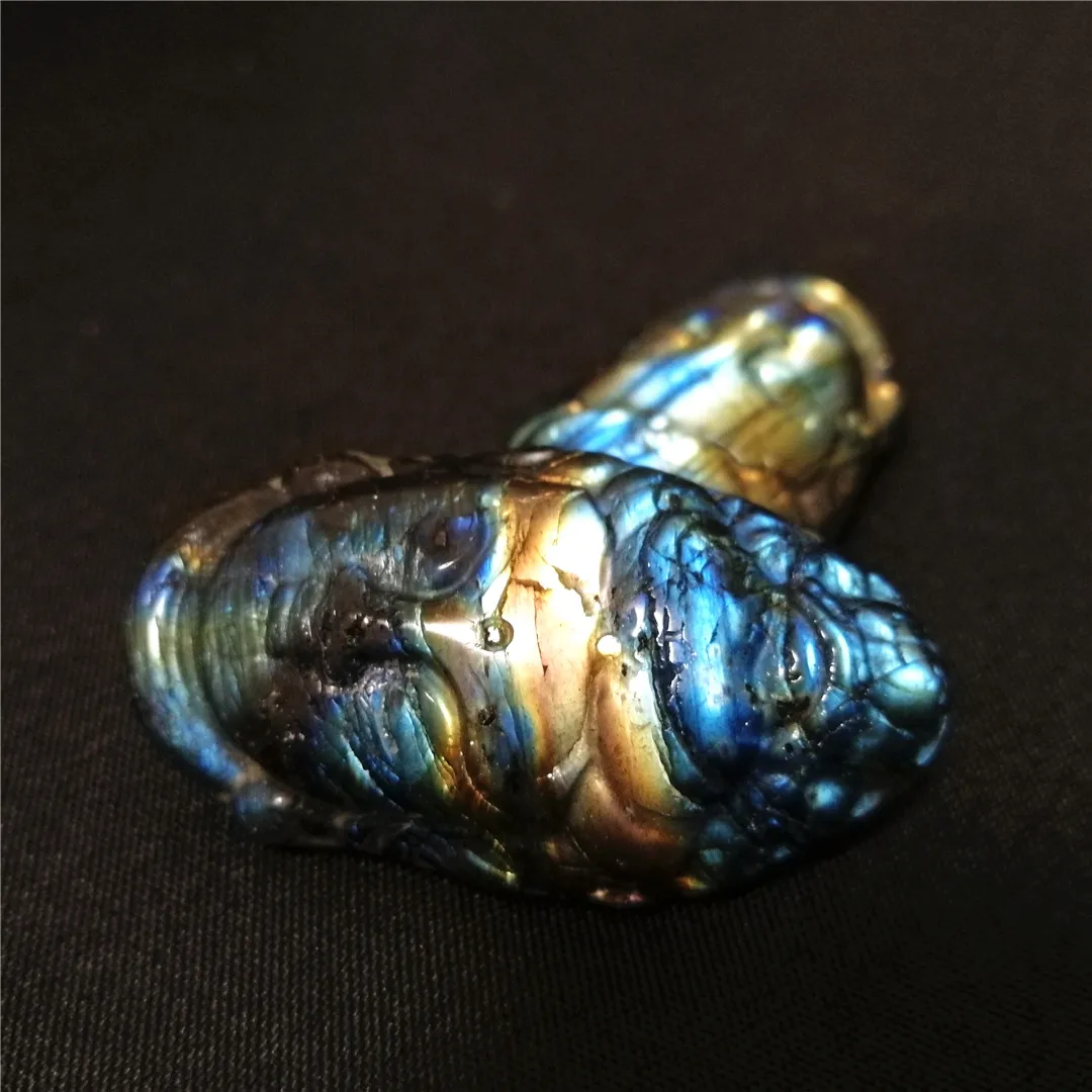 

1 шт. камни из натурального кристалла Резные синие Лабрадорит Будда сверкающие Лабрадорит необработанные драгоценные камни кварц для лечен...