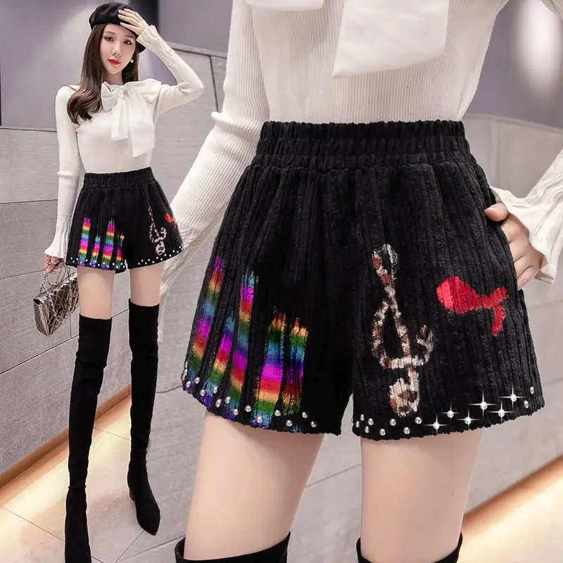

Fashion Corduroy Shorts Women Korean Style 2021 Autumn Winter High Waist Beading Sequin Short Pants Boots Shorts Size S-3XL Y552