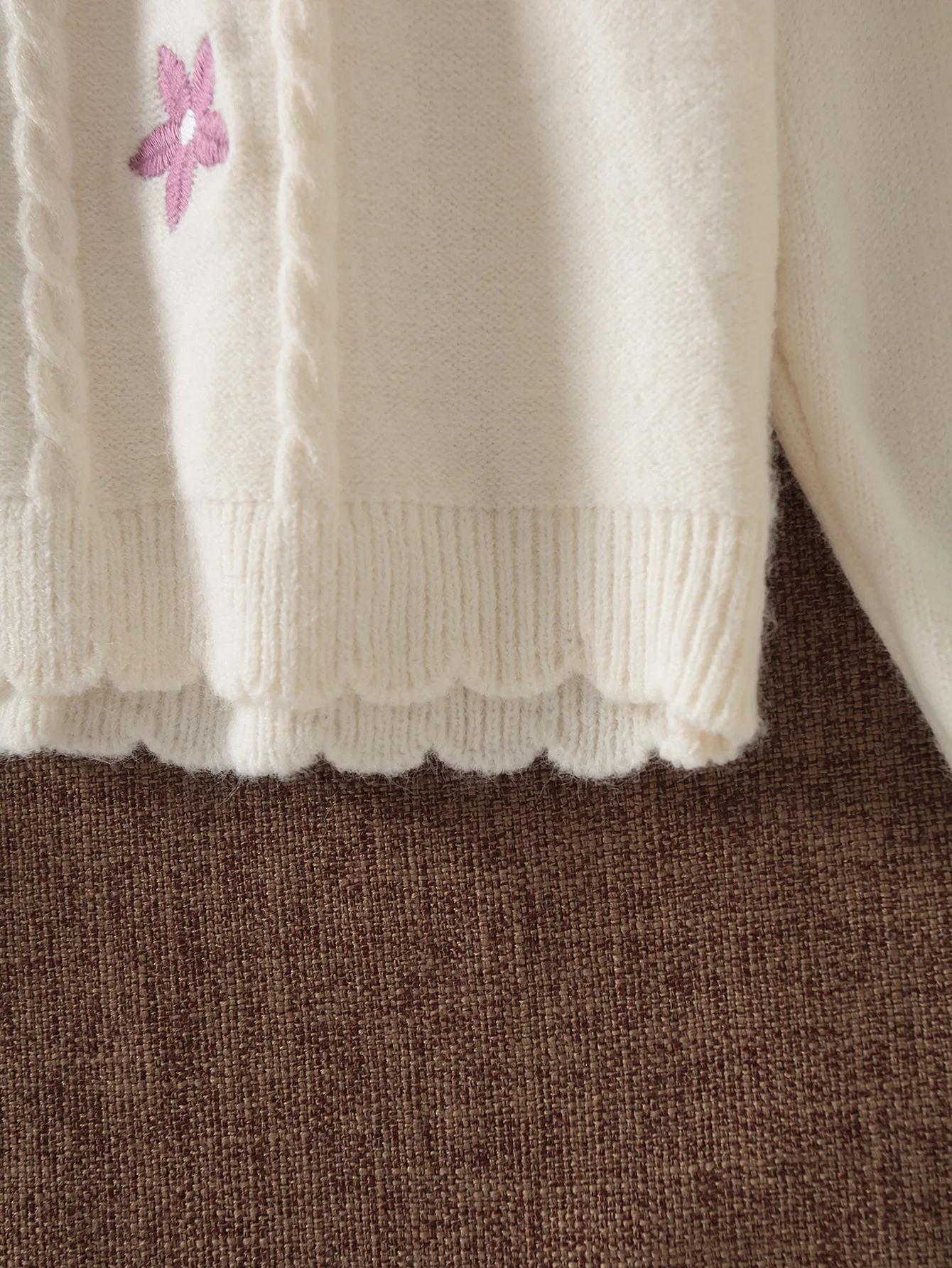 

2020 New Fashion Brand Women Sweater Cardigans Computer Knitted Casual Hooded Print Full Polyester Standard Regular