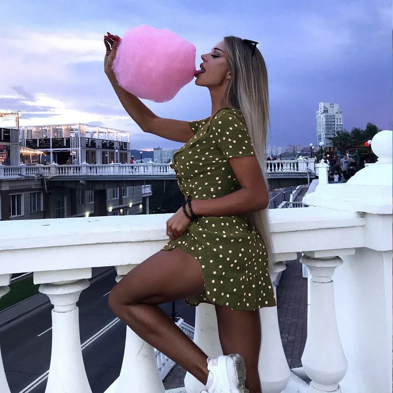 Женское винтажное платье в горошек с V-образным вырезом и коротким рукавом |