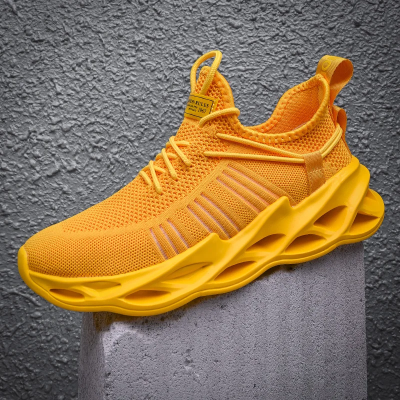 

2021 Fashion Flats Breathable Athletic Shoes Women Sneakers Men Sports Running Shoes Fashion Male Couple Jogging Causal Shoes