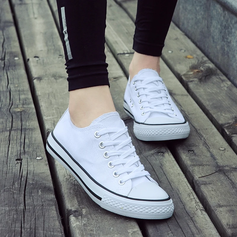 

Men Canvas Sneakers Lovers Comfortable Shoes Flats Casual Women Red White Black Blue Breathable Walking Shoes Plus Large Size