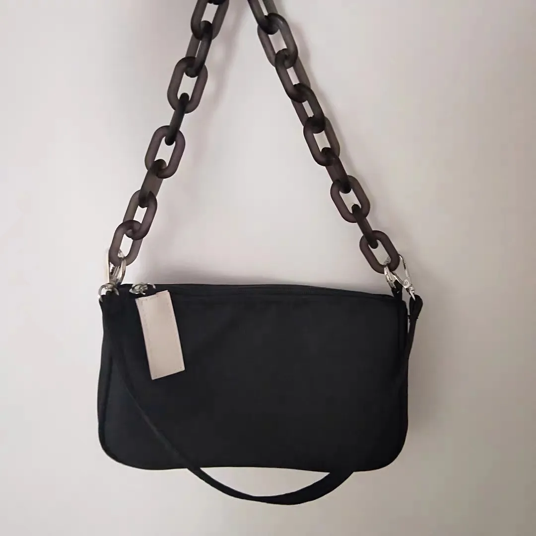 

Fashion Acrylic Chain Ladies Baguette Handbags High Quality Women Nylon Shoulder Bags Solid Color Female Armpit Bag Small Bolsos