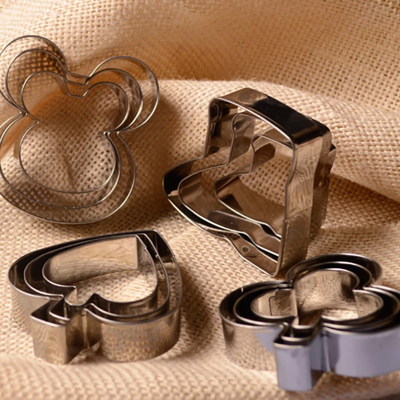 

12pc Cookie Biscuit DIY Mold Stainless Steel Cookie Cutters Moulds Cute Animal Flower Shape Cutter Baking Mould Kitchen Tools