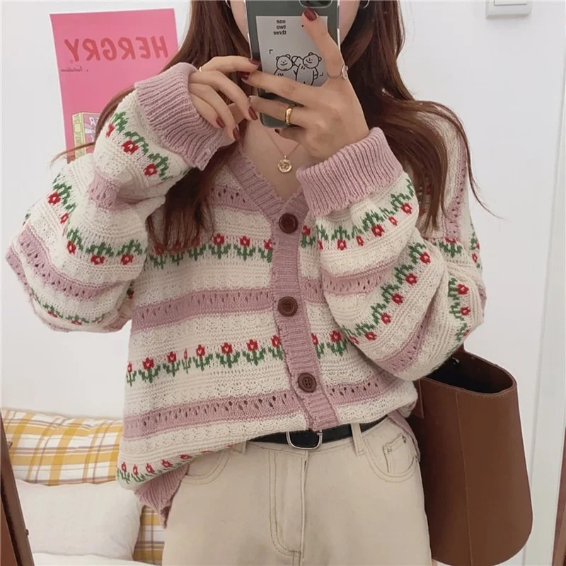 Pink Cardigans Tops Korean Kawaii Cardigan Sweaters for Women Sweet Loose 2021 Flower Knitted Cardigan New Women Japanese Coats